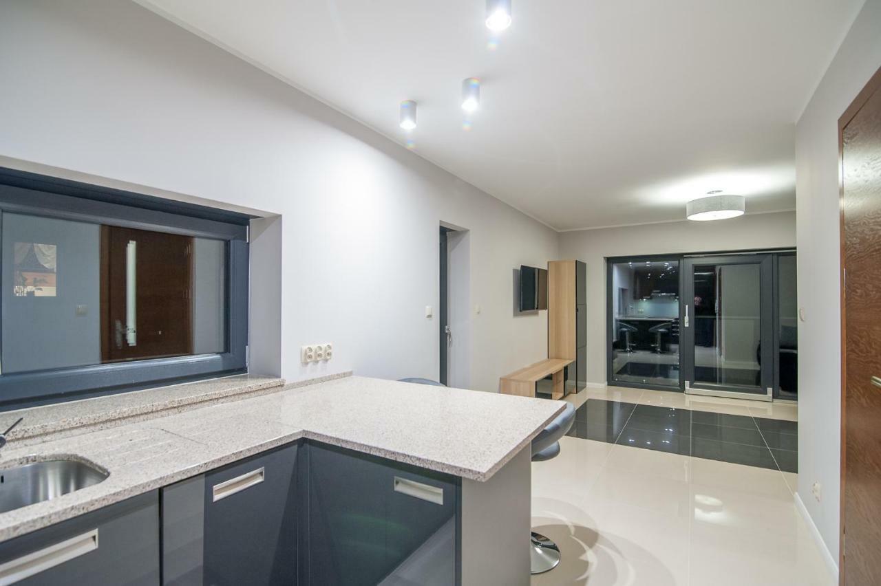 Lipowa 6 Apartment ปีวา ภายนอก รูปภาพ