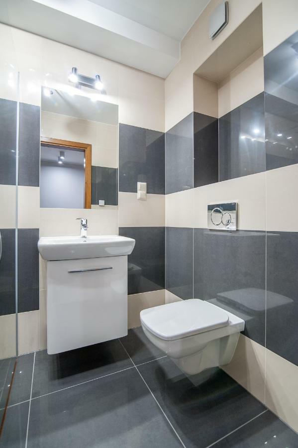 Lipowa 6 Apartment ปีวา ภายนอก รูปภาพ